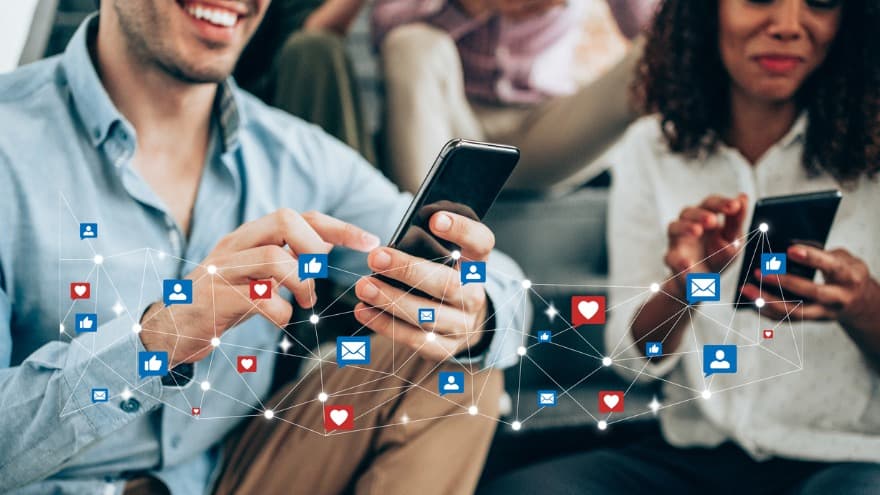 Social Selling in 2023: Everything You Need to Know