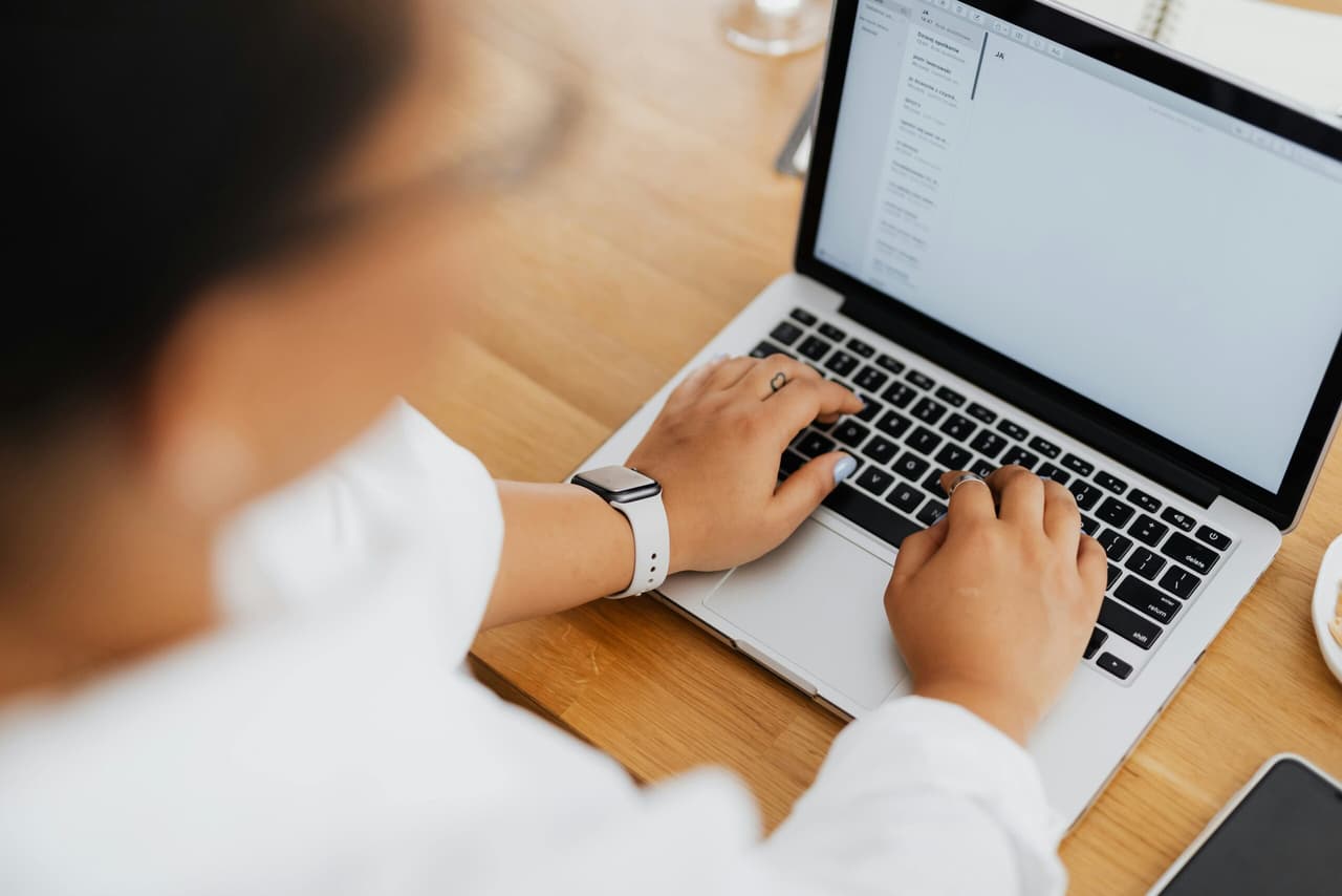 The Best Cold Email Outreach Tools for Sales Teams in 2026